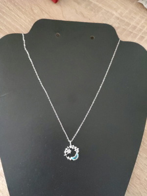 Moon and stars necklace stainless steel new, silver