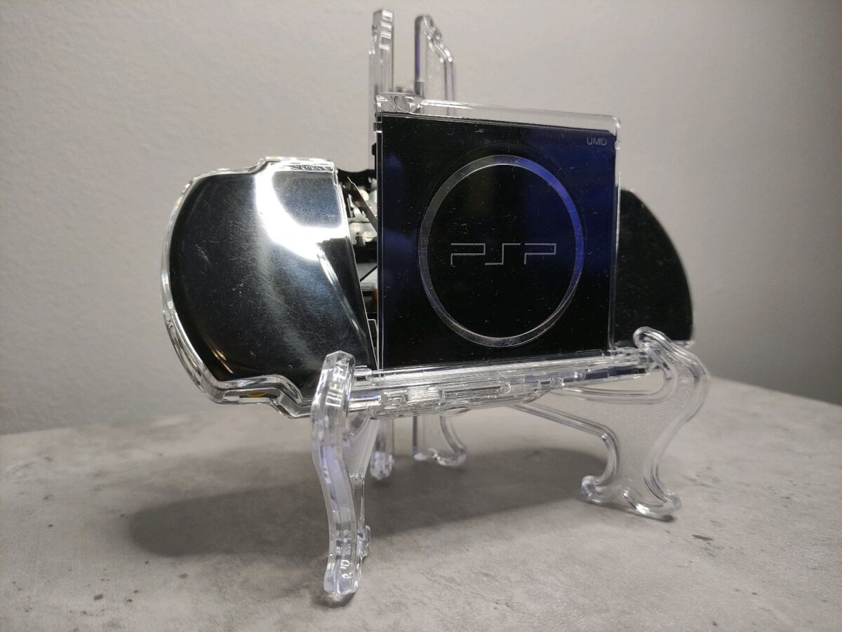 PSP case new for 2XXX and 3XXX… - € 7,30 - Vendora.cy
