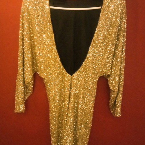 Zara new gold short dress with sequins - 45,00 - Vendora.cy Zara new gold short dress with sequins - 45,00 - Vendora.cy