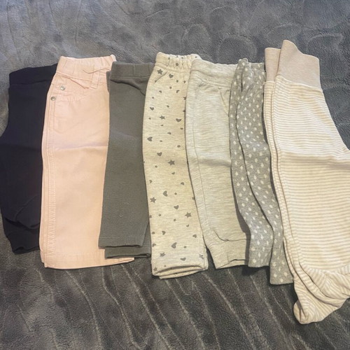 Baby clothing set for girl used, 7 pants, 2 dresses, 1 pair of shoes