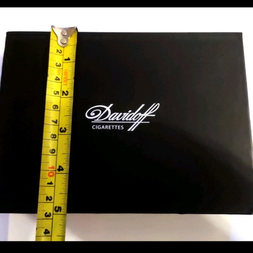 Davidoff lighter and ashtray set new in luxury case