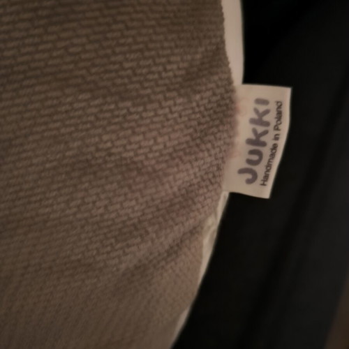Jukki Nursing Pillow like new