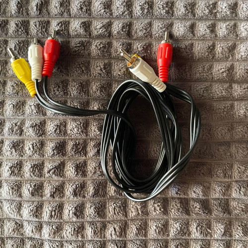 Audio video cable new