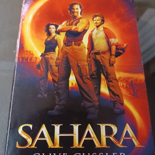 Sahara Clive Cussler like new, English