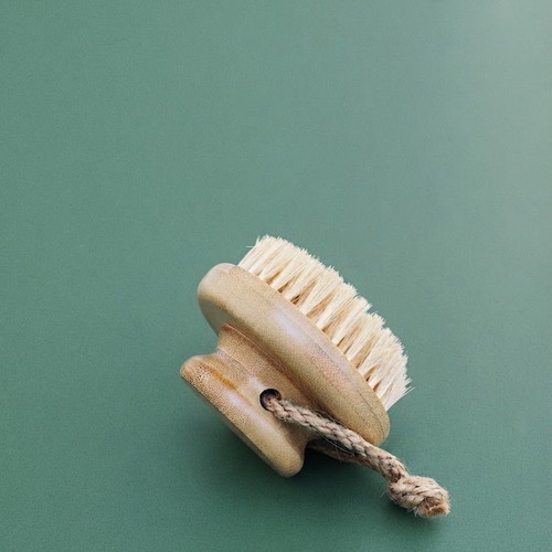 Aphaéa Dry Brush round bamboo body massage brush
