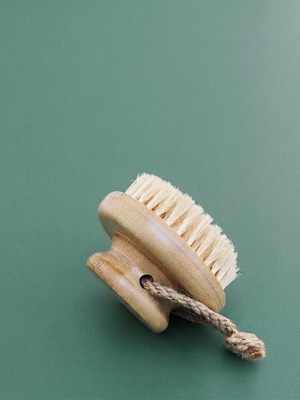 Aphaéa Dry Brush round bamboo body massage brush
