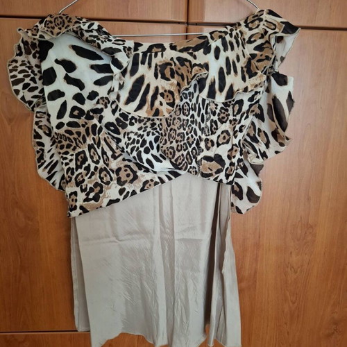 Skirt like new, multicolor, size M 38 10, length 67 cm, waist 35 cm