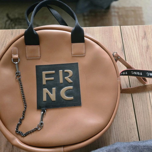 FRNC tan handbag like new