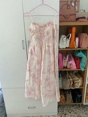 Μαξι Ραντε Λευκό Φόρεμα Με Σχέδιο Ροζ Λουλούδια H&M Σαν Καινούργιο