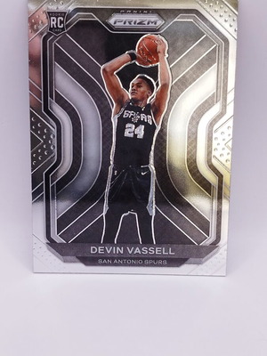 2020-21 Panini Prizm Devin Vassell Rookie Card like new