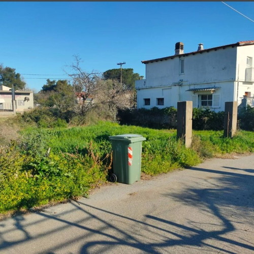 Land in Agkali Agia Anna 240 sqm, in city plan, level, with well