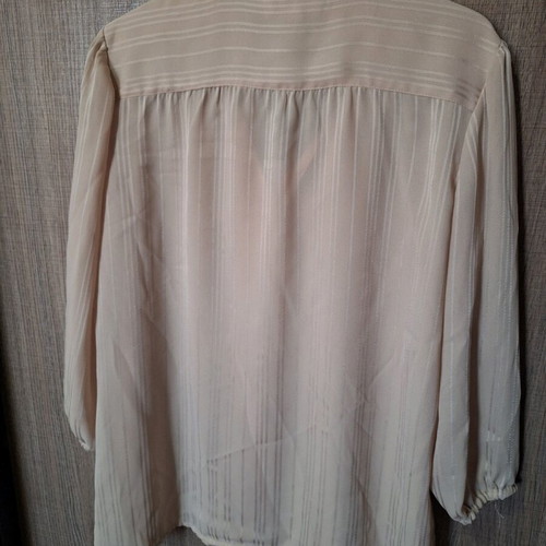 Beige women's shirt xlarge like new