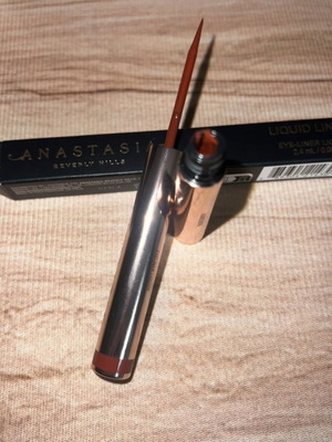 Eye liner liquide Anastasia new