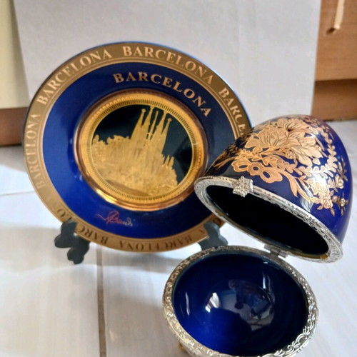 Porcelain decorations like new from Spain