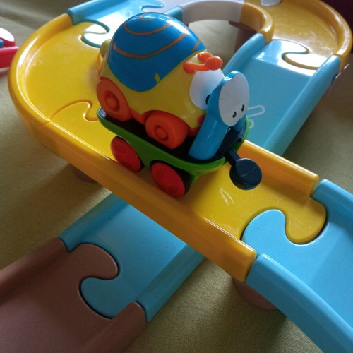 Imaginarium baby track and garage assembly set like new