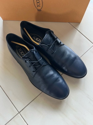 Men's blue leather Tod's no7 dress shoes like new