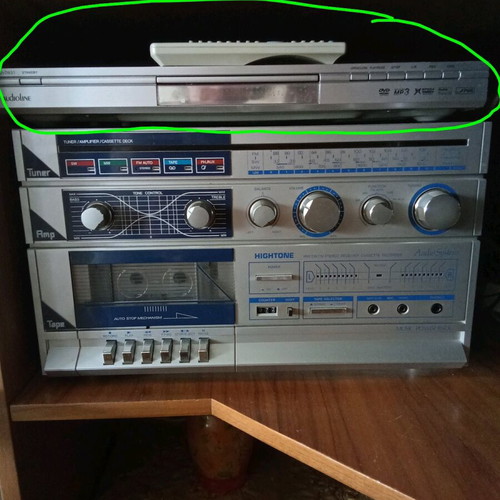 Audion DVD Player DVD-883 like new with remote control silver