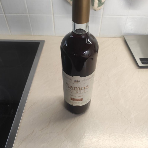 Samos Vin Doux sweet fortified wine 750 ml vintage 2000