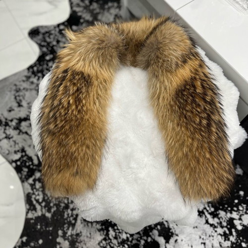 Fur women's raccoon collar new, brown, length 120 cm