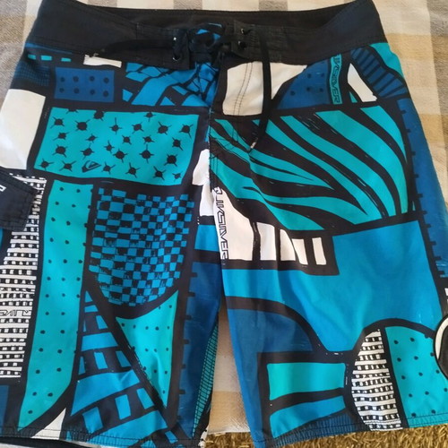 Quiksilver men's swimwear new, size 31, multicolor