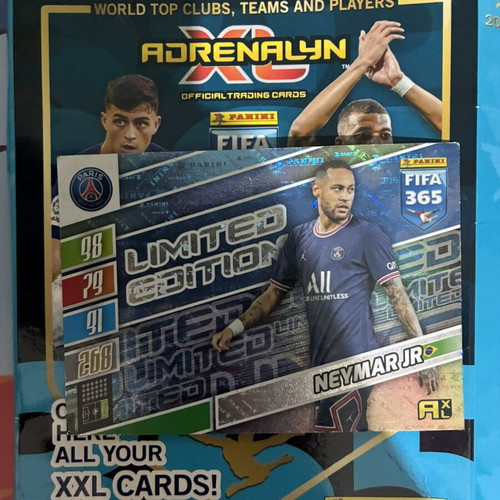 Panini FIFA 365 Adrenalyn XL Neymar Jr Limited Edition card like new