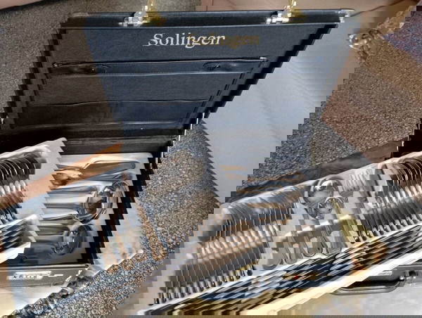 Solingen μαχαιροπίρουνα