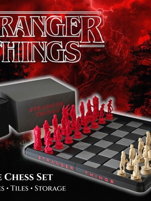 Stranger Things Chess Set and Figures New