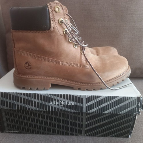 Lumberjack women's ankle boots size 40 beige like new