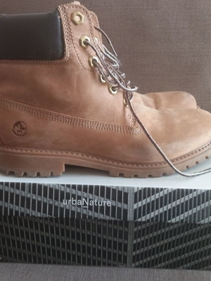 Lumberjack women's ankle boots size 40 beige like new