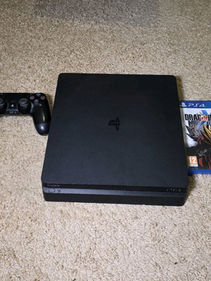 PlayStation 4 Slim 500GB like new with 1 controller and Dragon Ball Xenoverse 2