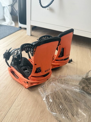 Burton Malavita M bindings like new
