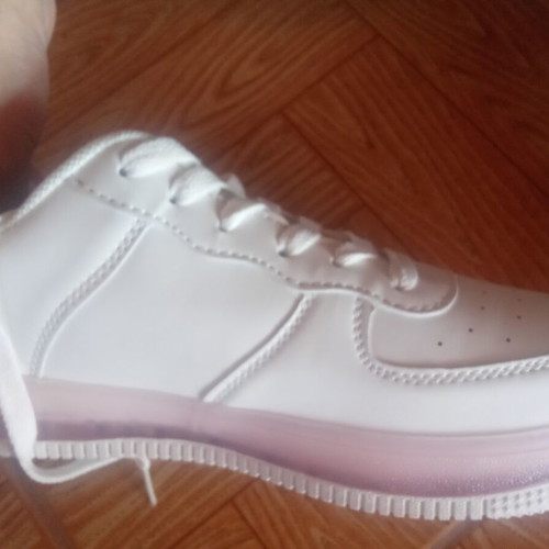 Sneakers Axel white like new, size 38
