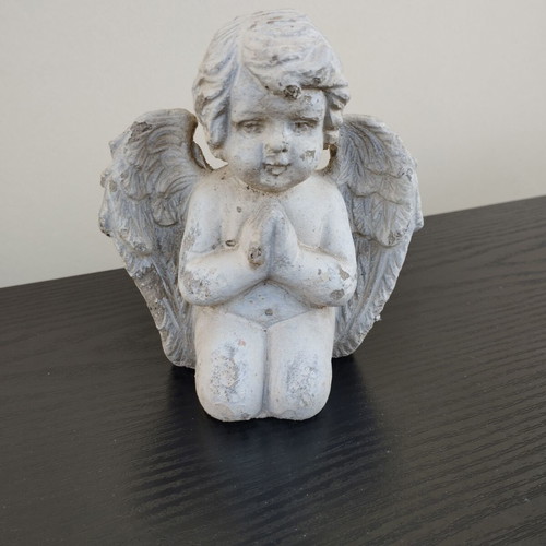 Table decorative angel like new