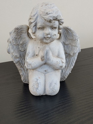 Table decorative angel like new