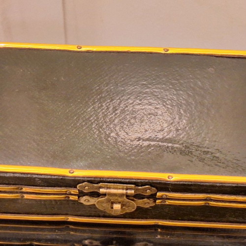 Wooden jewelry storage box bijouterie