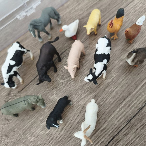 Collecta animal figures used, small size, pack of 11 or 13