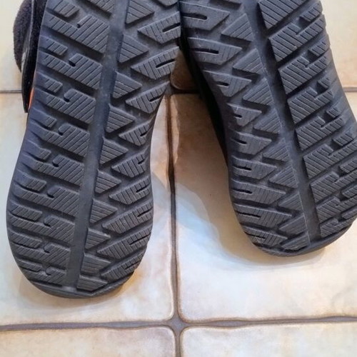 Adidas παιδικές μπότες χειμερινές νούμερο 33 σαν καινούργιες, μαύρες