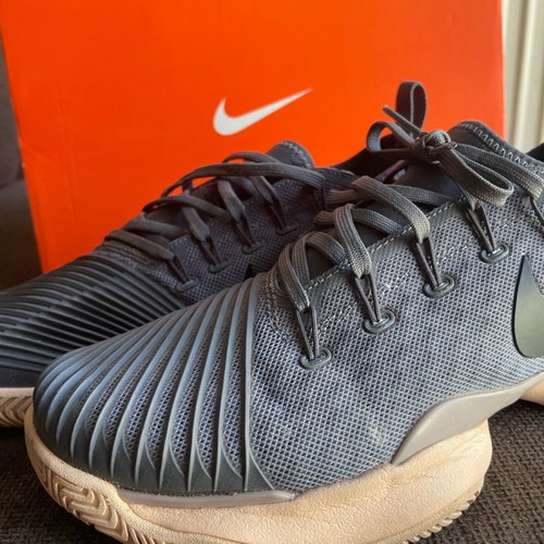 Nike Air Zoom Ultra React tennis shoes used, gray, size 39