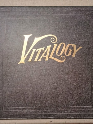 Pearl Jam - Vitalogy