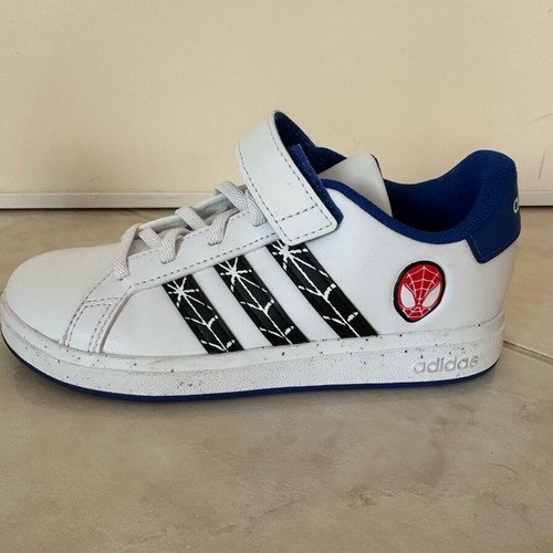 Adidas Stan Smith kids sneakers used, Spider man, size 32, white