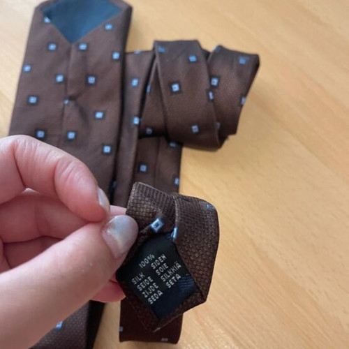 Bulgatti tie 100% silk brown new