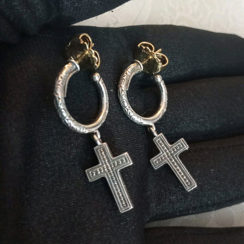 Asimohrysa Earrings 750 925 by Konstantino like new, gold post 3.5cm