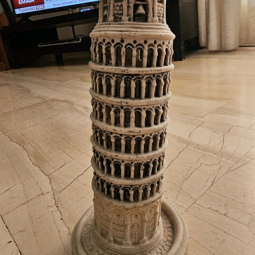 Pisa Tower like new, decorative lamp holder with cable
