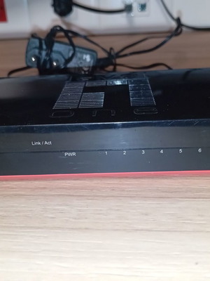 Network Switch LevelOne 8x GE GSW-0807 μεταχειρισμένος, πλαστικό