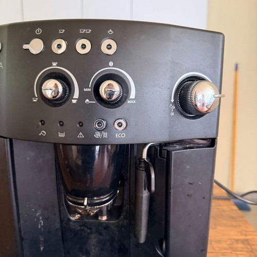 De'Longhi Magnifica ESAM 4000 αυτόματη μηχανή espresso μεταχειρισμένη
