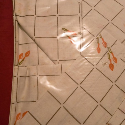 Vintage table linen set 100% cotton, like new, Violet brand