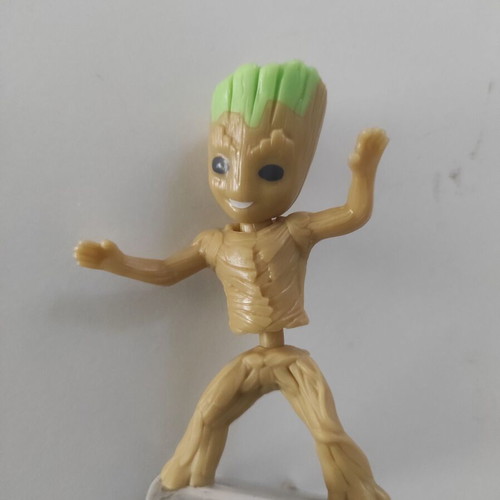 Guardians of the Galaxy Dancing Groot figure like new