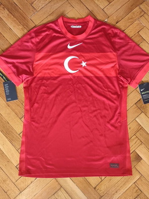 Turkey football jersey Nike new, size M, 2020-22