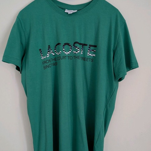Lacoste men's green medium T-shirt used