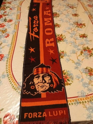 Roma scarf 2006 like new, length 130cm